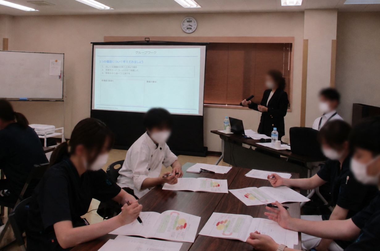 新人研修写真.png