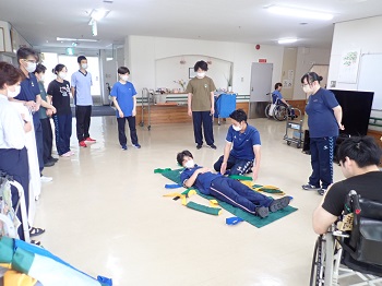 ６担架の使い方説明 (5).JPG